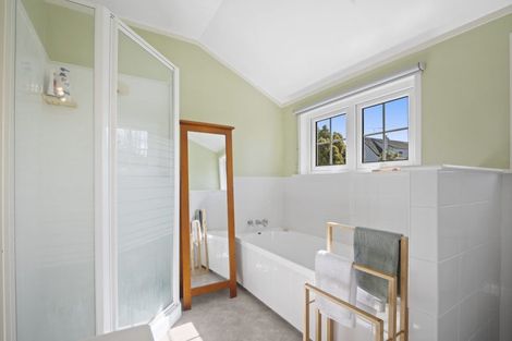 Photo of property in 12 Regia Close, Half Moon Bay, Auckland, 2012