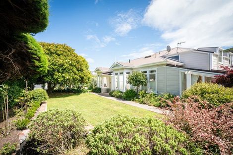 Photo of property in 34 Simla Crescent, Khandallah, Wellington, 6035