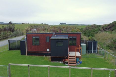 Photo of property in 19 Monkey Island Road, Orepuki, Riverton, 9881