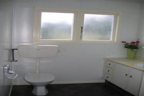 Photo of property in 300 Tomahawk Road, Ocean Grove, Dunedin, 9013