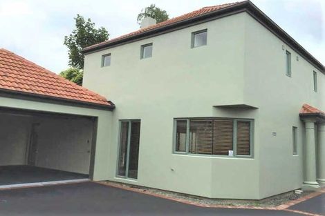 Photo of property in 62 Hewitts Road, Merivale, Christchurch, 8014