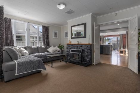 Photo of property in 89 Waddington Drive, Naenae, Lower Hutt, 5011