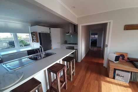 Photo of property in 2 Jutland Road, Pukekohe, 2120