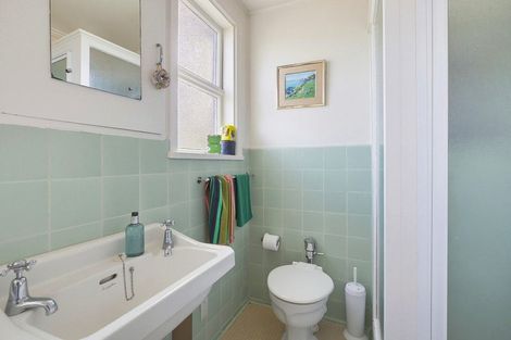 Photo of property in 30 Jubilee Road, Khandallah, Wellington, 6035
