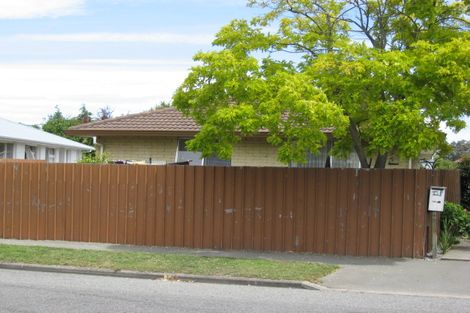 Photo of property in 1/11 Pateke Place, Bromley, Christchurch, 8062