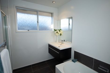 Photo of property in 21 Glenside Avenue, Ilam, Christchurch, 8041