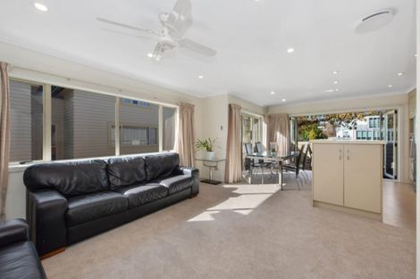 Photo of property in 2j Riro Street, Hamilton East, Hamilton, 3216