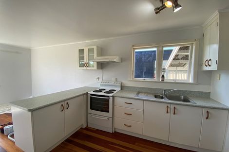 Photo of property in 19 Great North Road, Saint Johns Hill, Whanganui, 4501