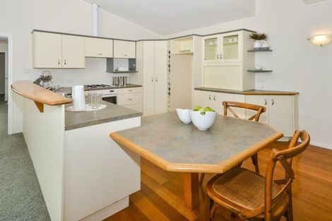 Photo of property in 17 Carina Crescent, Torbay, Auckland, 0630