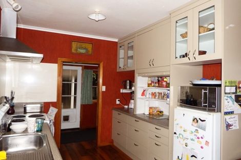 Photo of property in 2 Gloucester Street, Takaro, Palmerston North, 4412