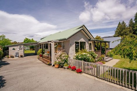 Photo of property in 1 Totara Terrace, Wanaka, 9305