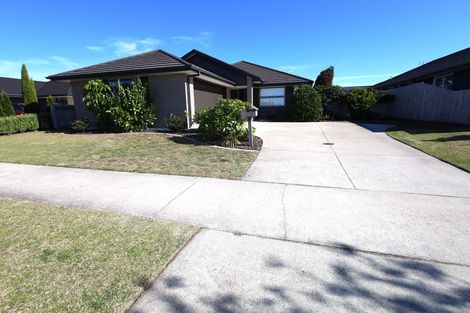 Photo of property in 12 Blanche Road, Papamoa Beach, Papamoa, 3118