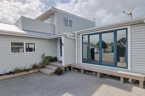 Photo of property in 74 Kauri Street, Miramar, Wellington, 6022