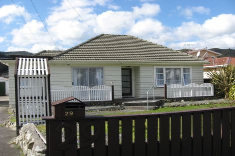 Photo of property in 29 Bledisloe Crescent, Wainuiomata, Lower Hutt, 5014