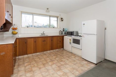 Photo of property in 21 Heaphy Place, Casebrook, Christchurch, 8051