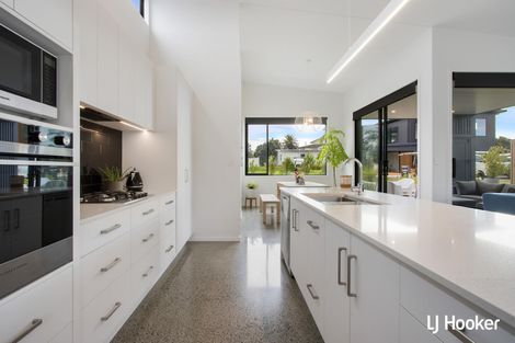 Photo of property in 6 Beau Lane, Waihi Beach, 3611