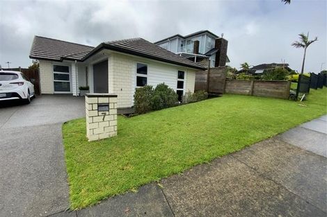 Photo of property in 7 Kingfisher Road, Silverdale, 0932