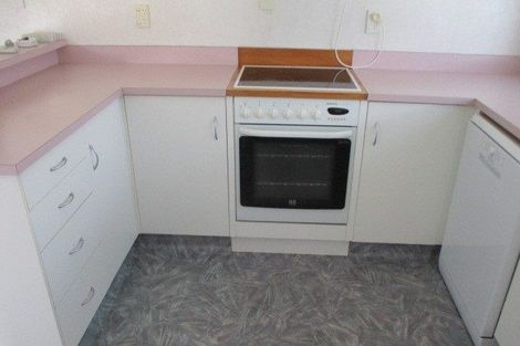 Photo of property in 2 Barraud Place, Pukehangi, Rotorua, 3015