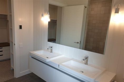 Photo of property in 24 Mchardy Street, Havelock North, 4130