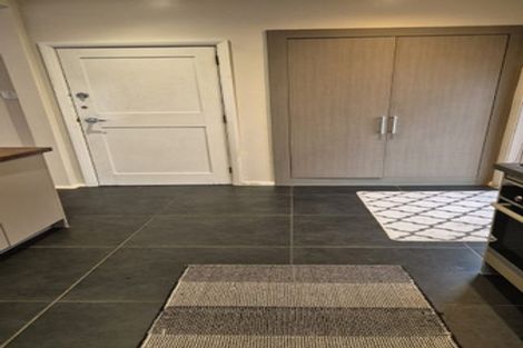 Photo of property in 22 Hampton Hill Road, Tawa, Wellington, 5028