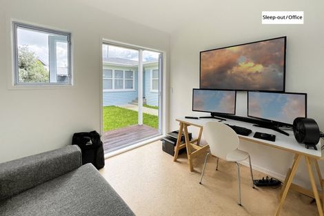 Photo of property in 15 Argyle Street, Waipu, 0510