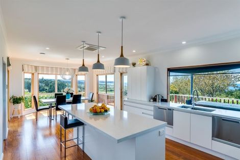 Photo of property in 787 Main North Road, Bay View, Napier, 4182