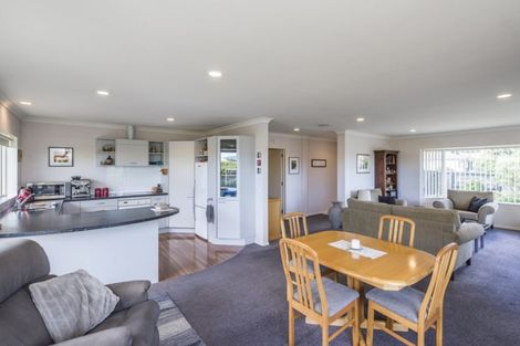 Photo of property in 38 Realm Drive, Paraparaumu, 5032