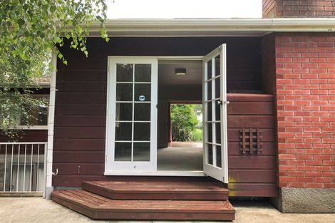 Photo of property in 136 Buick Crescent, Awapuni, Palmerston North, 4412