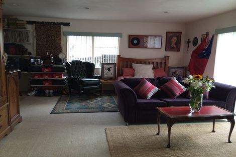 Photo of property in 6 Jelicich Court, Henderson, Auckland, 0612