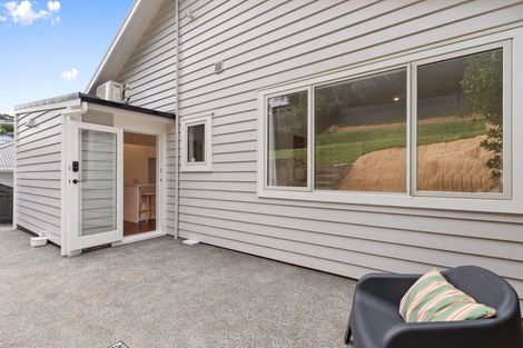 Photo of property in 85 Farnham Street, Mornington, Wellington, 6021