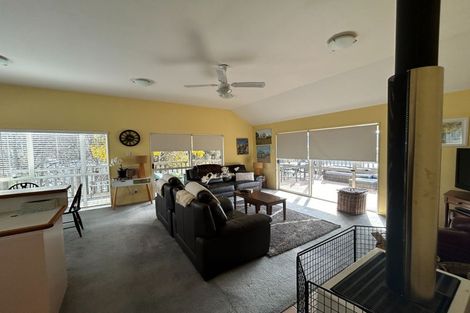 Photo of property in 40 Capell Avenue, Lake Hawea, 9382