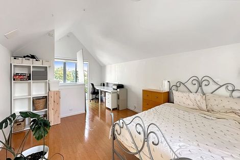 Photo of property in 18 Wairakei Street, Greenlane, Auckland, 1051