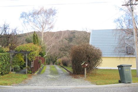 Photo of property in 9 Pyke Street, Clyde, 9330