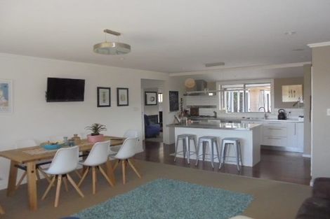 Photo of property in 104 Avenue Road, Greenmeadows, Napier, 4112