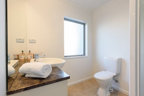 Photo of property in 9/15 Roxburgh Street, Mount Victoria, Wellington, 6011