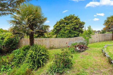 Photo of property in 39 Totara Street, Waiuku, 2123
