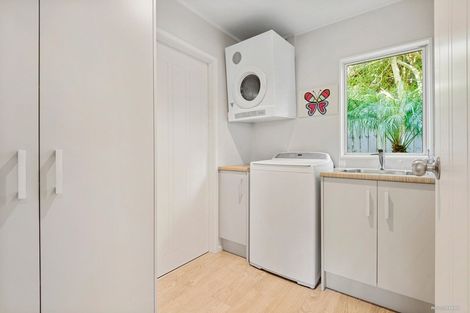 Photo of property in 6 Girdhar Place, Pukekohe, 2120