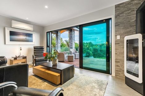 Photo of property in 1079 Kahikatea Flat Road, Waitoki, Kaukapakapa, 0871