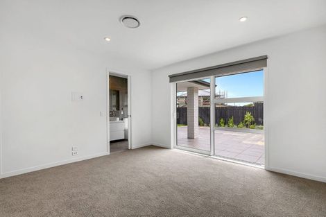 Photo of property in 43 Ken Douglas Drive, Aotea, Porirua, 5024