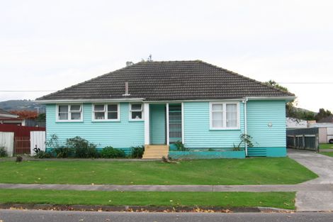 Photo of property in 11 Fisk Street, Naenae, Lower Hutt, 5011
