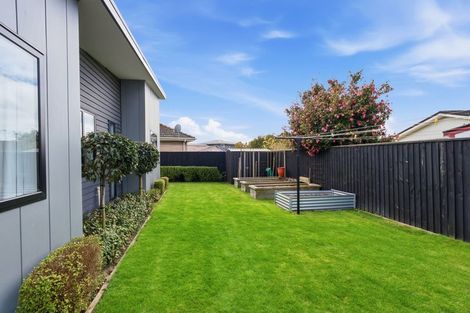 Photo of property in 190 Withells Road, Avonhead, Christchurch, 8042