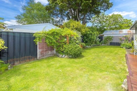 Photo of property in 8 Henry Street, Ebdentown, Upper Hutt, 5018