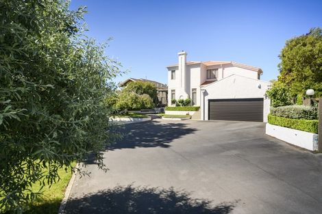 Photo of property in 28a Karina Terrace, Roslyn, Palmerston North, 4414