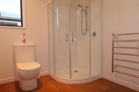 Photo of property in 185 Weston Road, St Albans, Christchurch, 8052