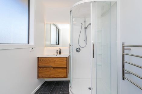 Photo of property in 39 Shandon Road, Vauxhall, Dunedin, 9013