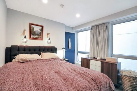 Photo of property in Terrace Heights Apartments, 2g/163 The Terrace, Wellington Central, Wellington, 6011