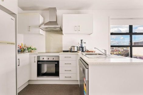 Photo of property in 53/17 Owens Place, Mount Maunganui, 3116