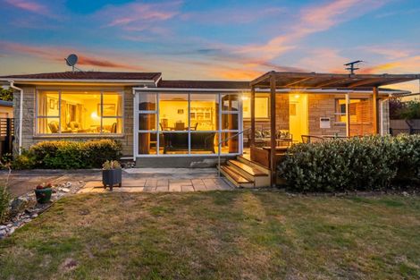 Photo of property in 16a Stephen Street, Trentham, Upper Hutt, 5018