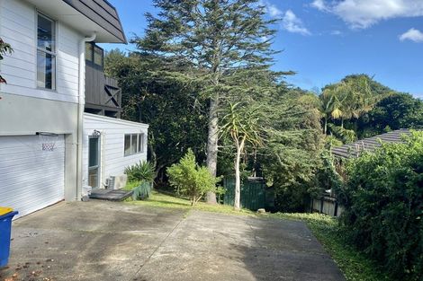 Photo of property in 20 Simon Ellice Drive, Bayview, Auckland, 0629