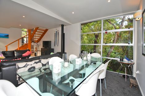 Photo of property in 20 Grand View Road, Leigh, 0985